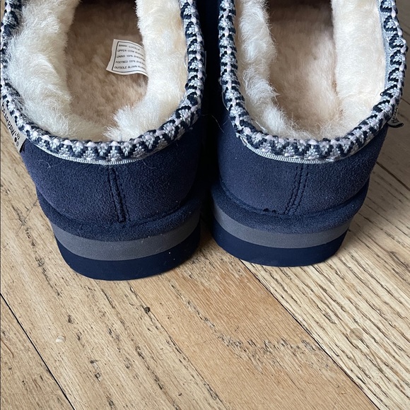 BearPaw Dark Blue Women's Slippers size 9- new - Picture 4 of 7